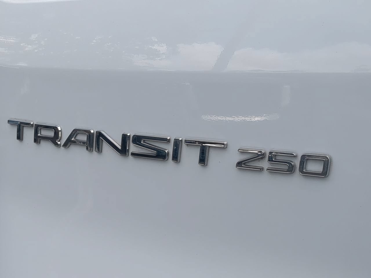 Used 2023 White Ford Base image 13