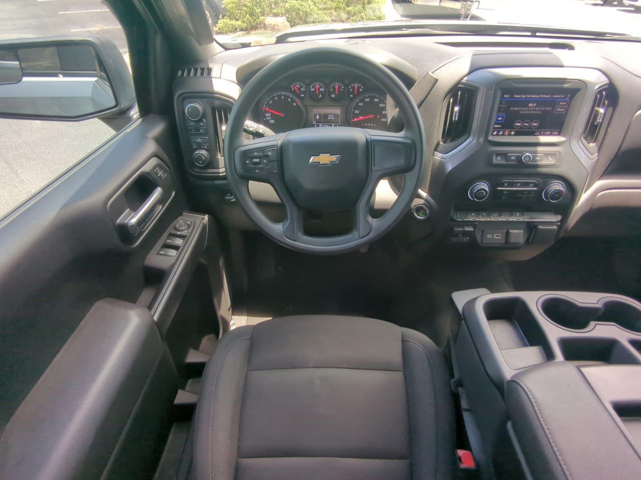 Used 2024 Gray Chevrolet Custom image 17