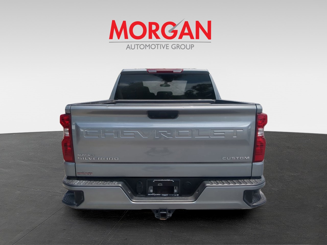 Used 2024 Gray Chevrolet Custom image 6