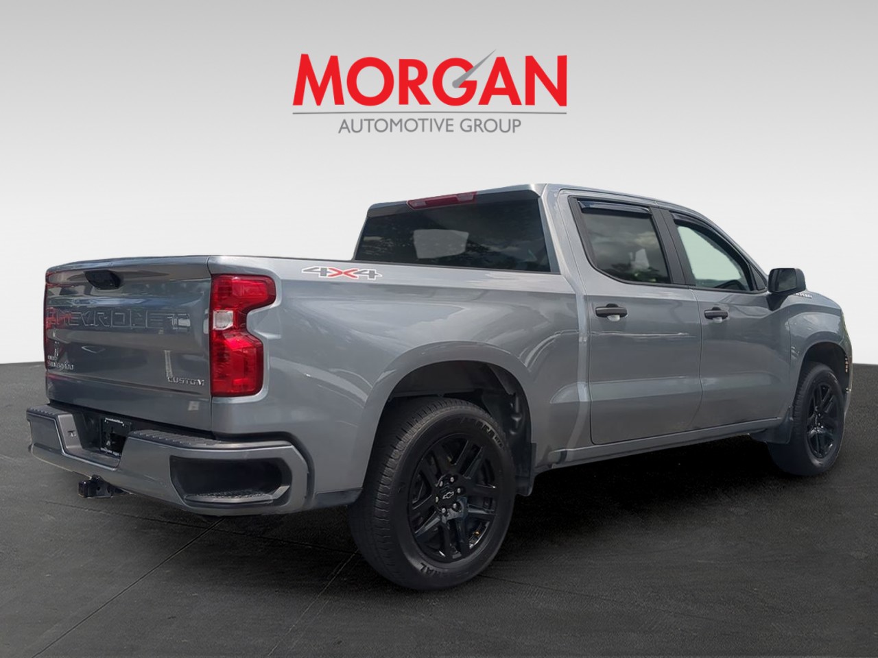 Used 2024 Gray Chevrolet Custom image 5