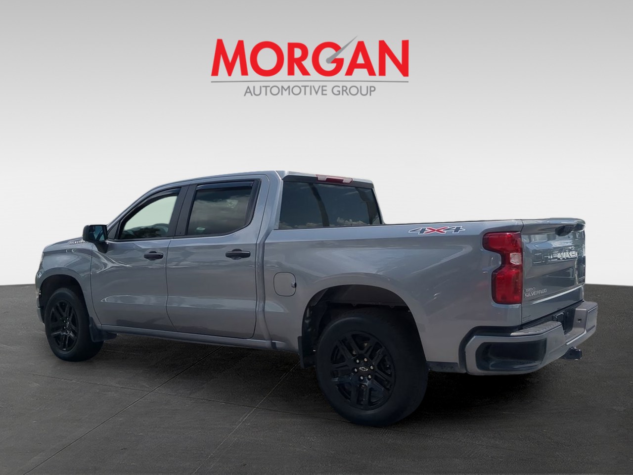 Used 2024 Gray Chevrolet Custom image 7