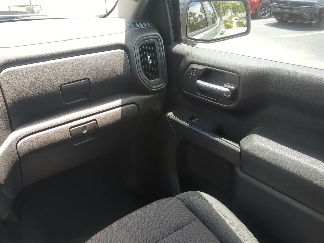 Used 2024 Gray Chevrolet Custom image 18