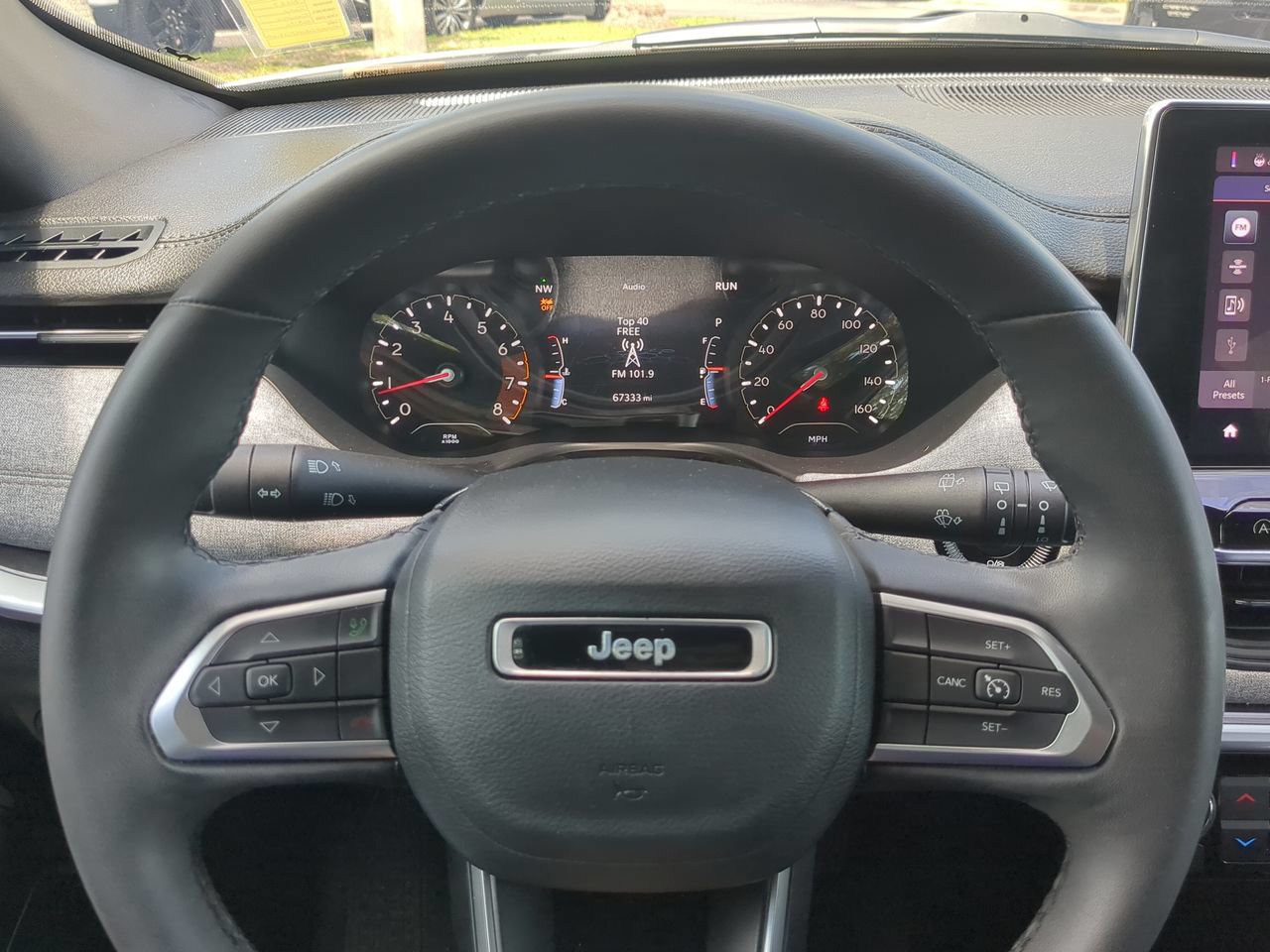 Certified Used 2023 White Jeep Latitude Lux image 31