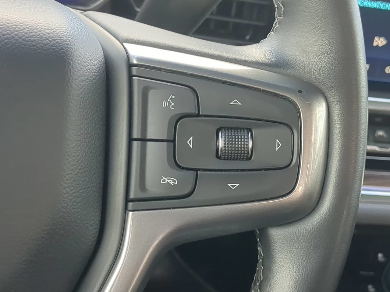 Used 2024 Red Chevrolet LT image 28