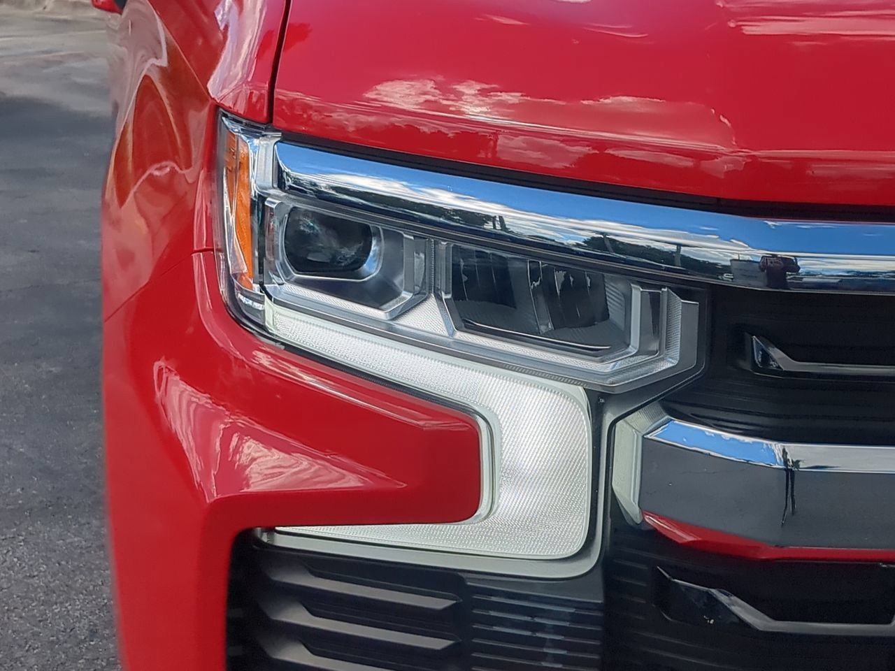 Used 2024 Red Chevrolet LT image 10