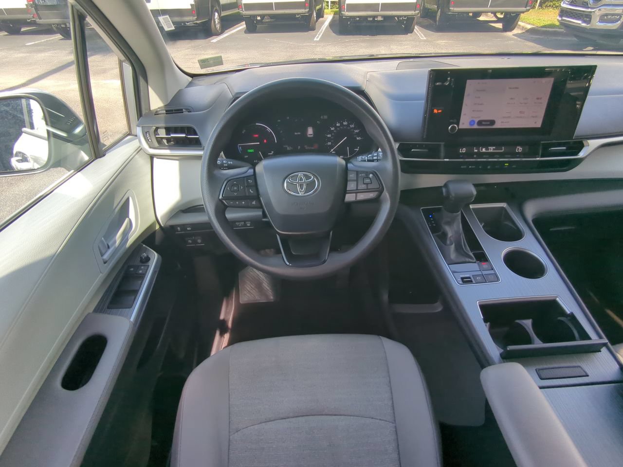 Used 2025 Silver Toyota LE image 18