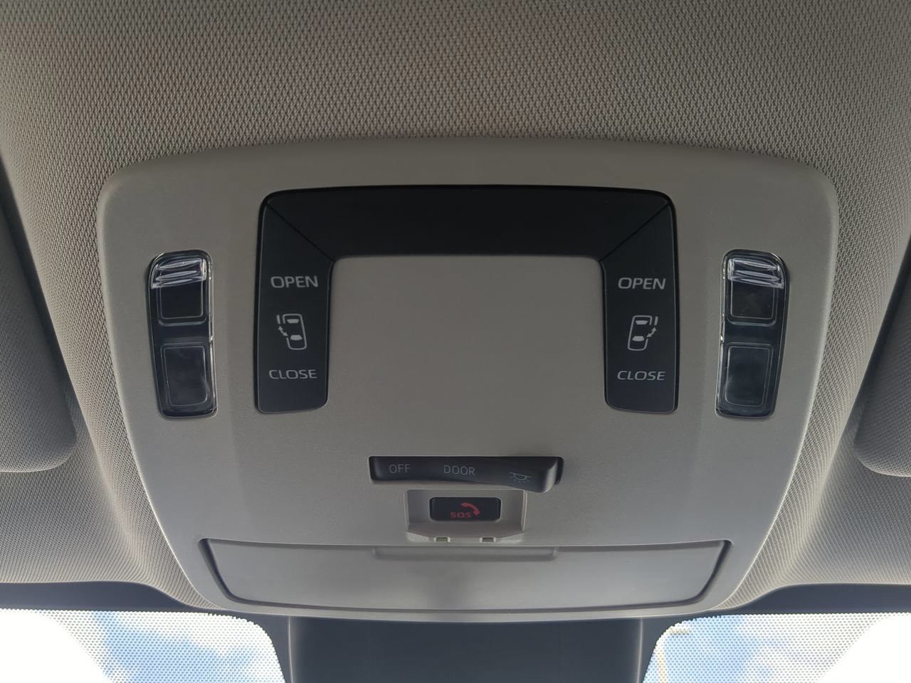 Used 2025 Silver Toyota LE image 23