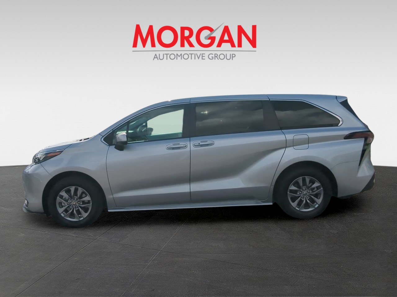 Used 2025 Silver Toyota LE image 8