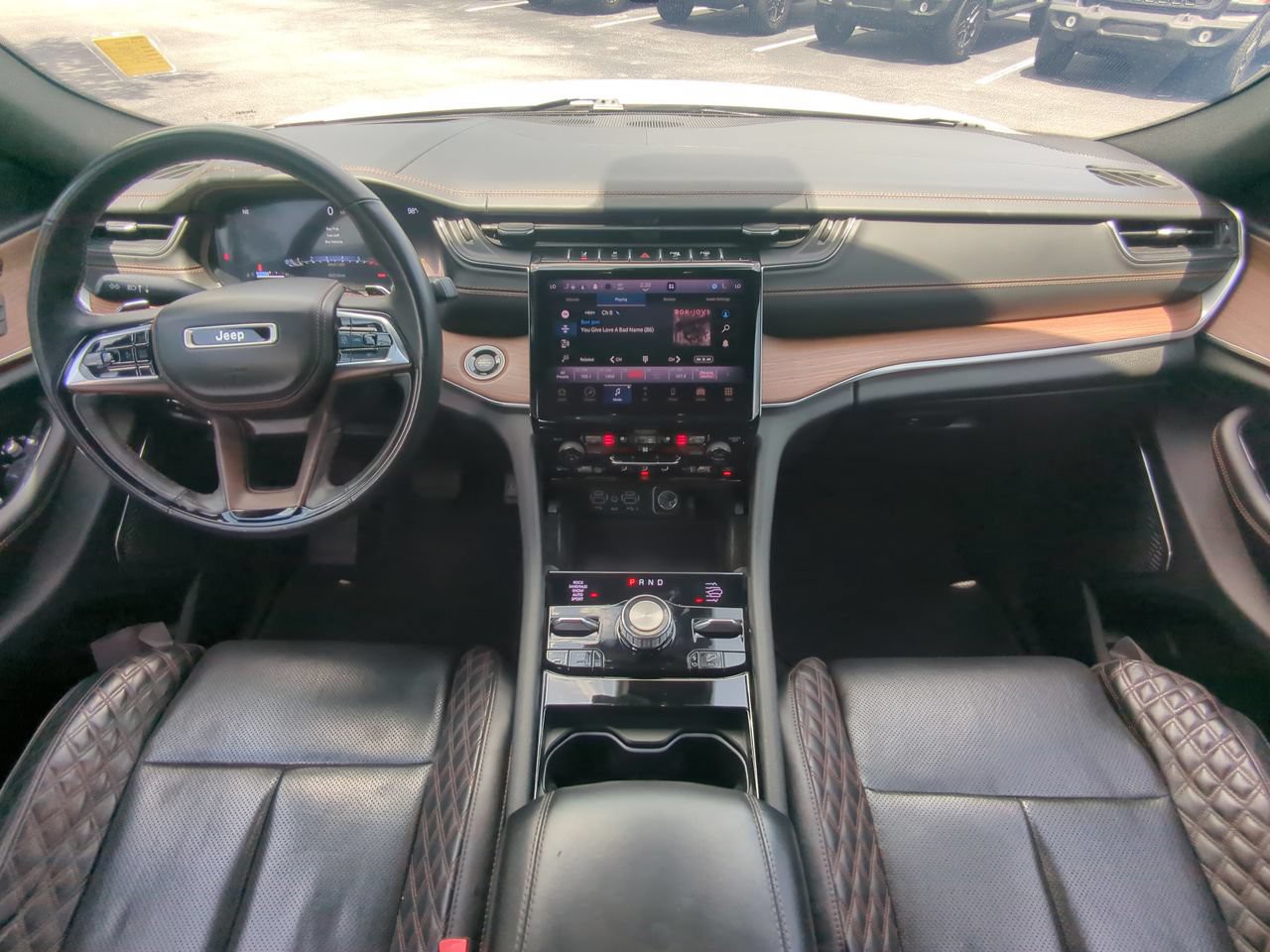 Used 2022 White Jeep Summit image 19