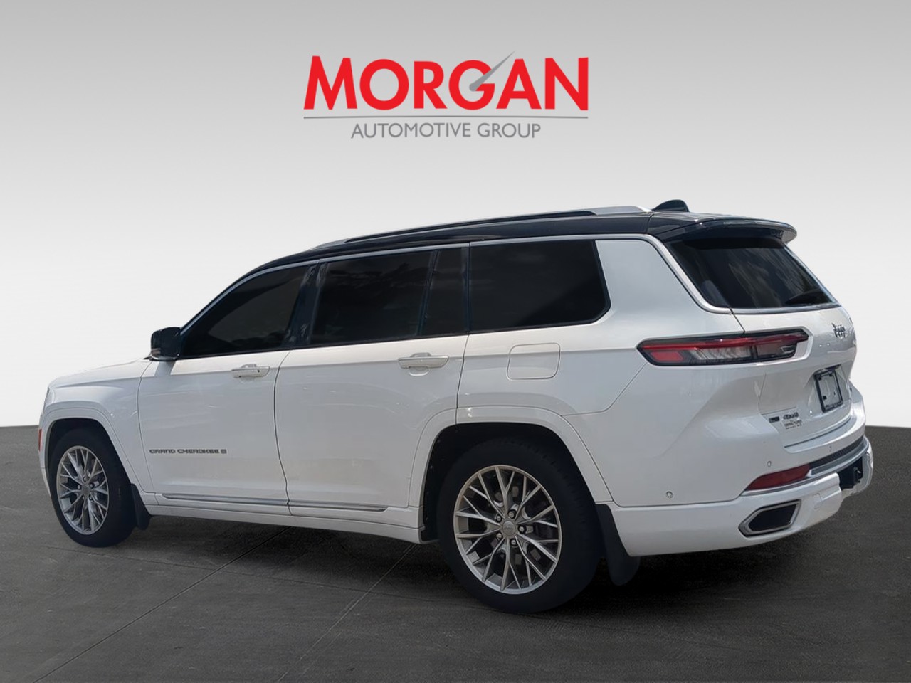 Used 2022 White Jeep Summit image 7