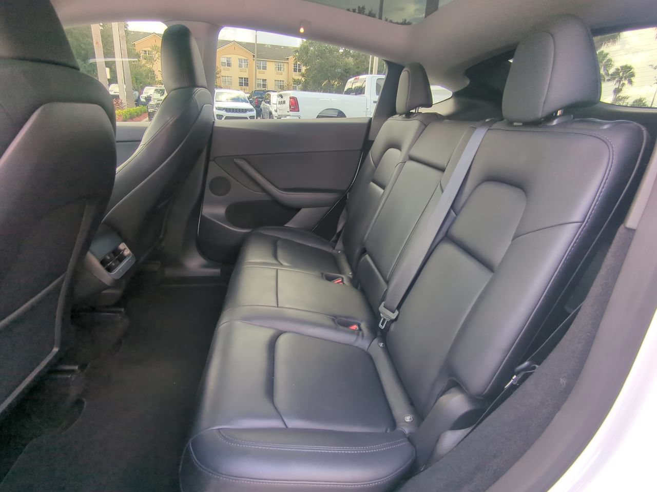 Used 2023  Tesla Performance image 16