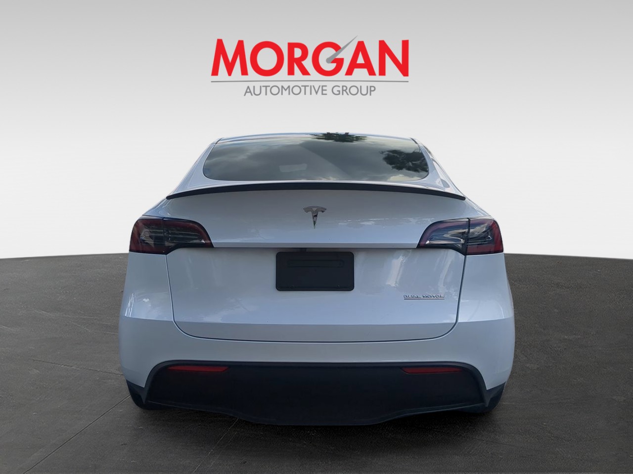 Used 2023  Tesla Performance image 6
