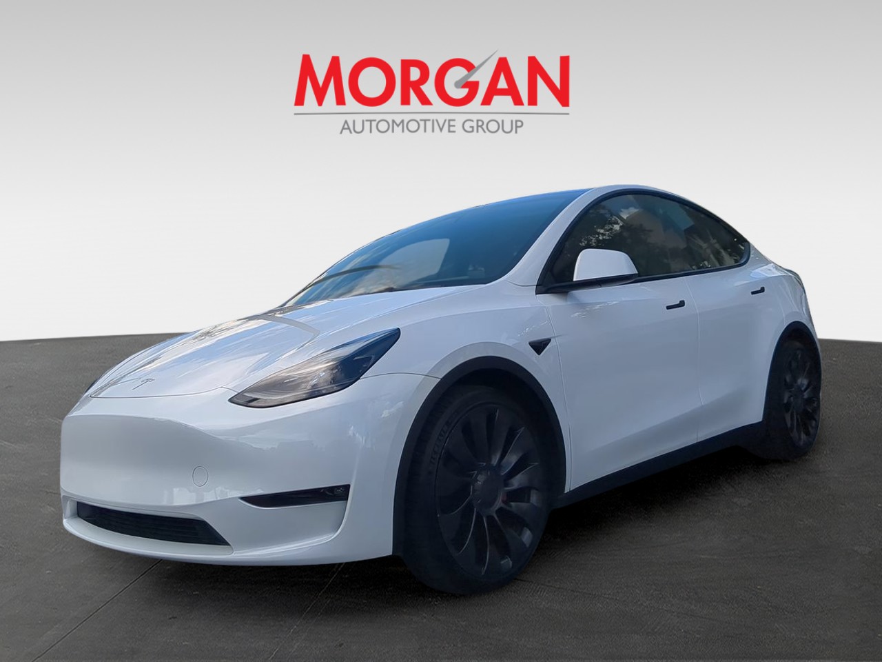 Used 2023  Tesla Performance image 9