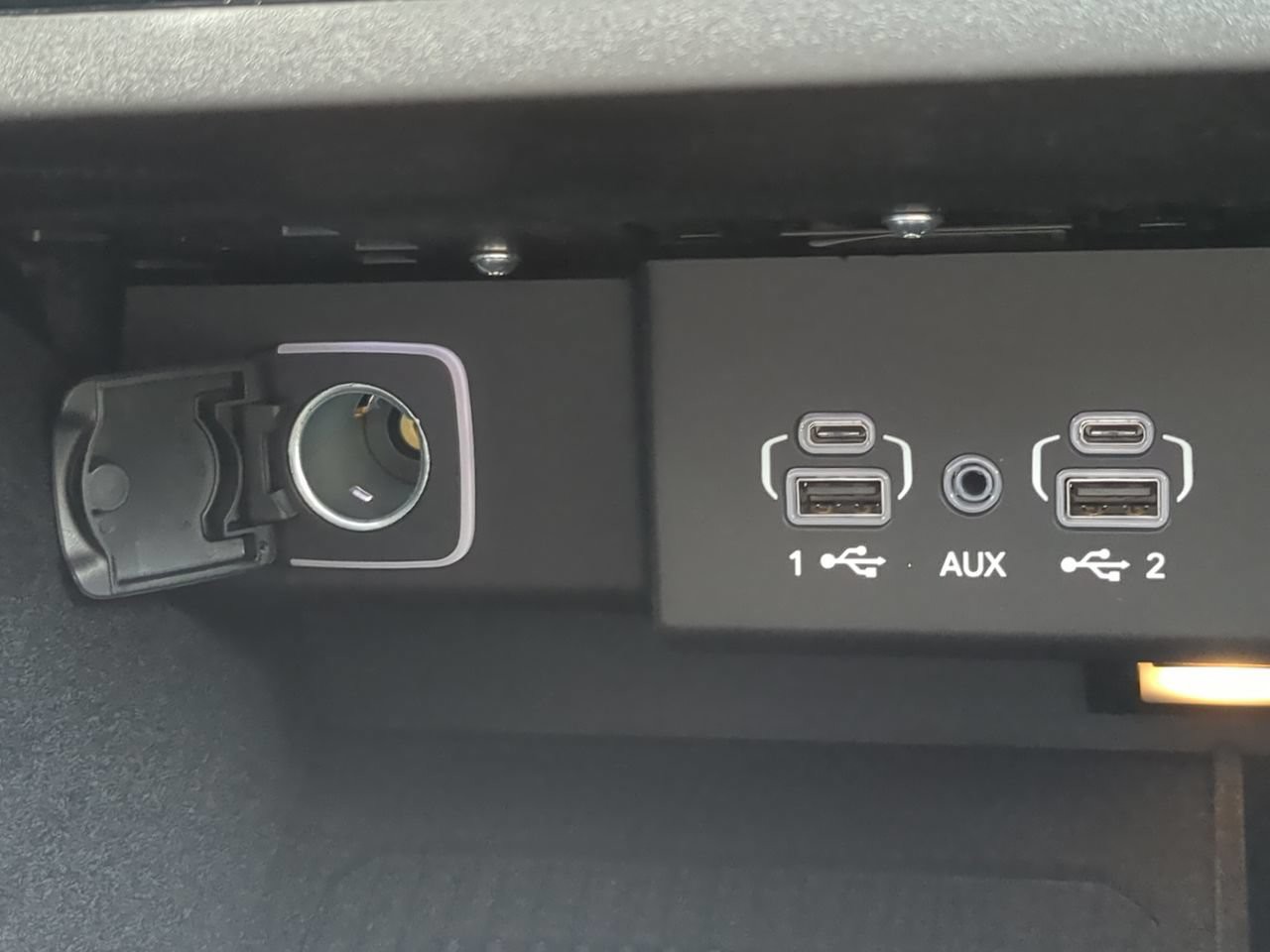 New 2026 Black Jeep Limited Altitude image 28