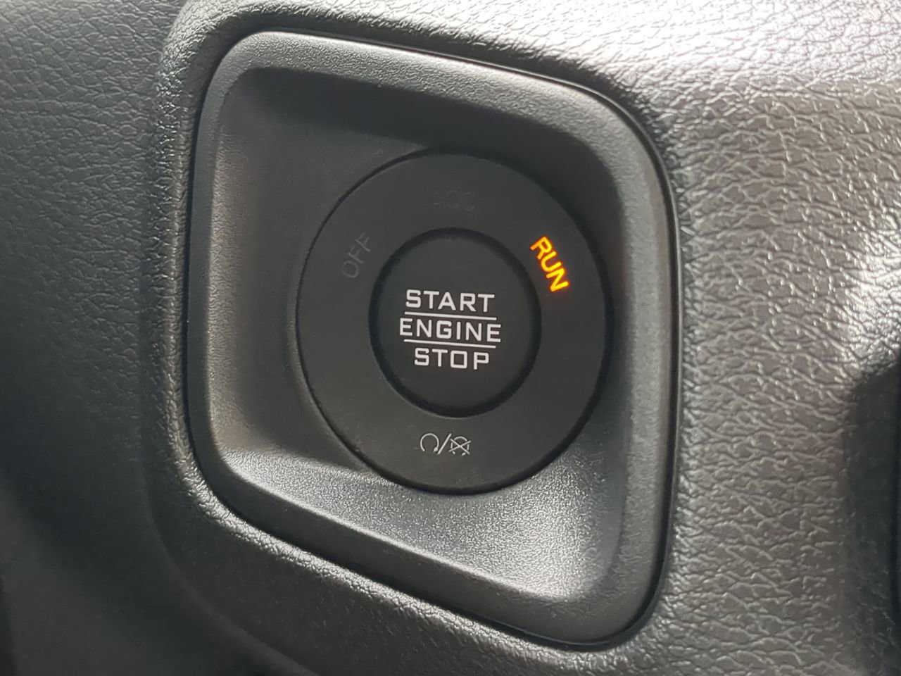 New 2026  Jeep Sport S image 31