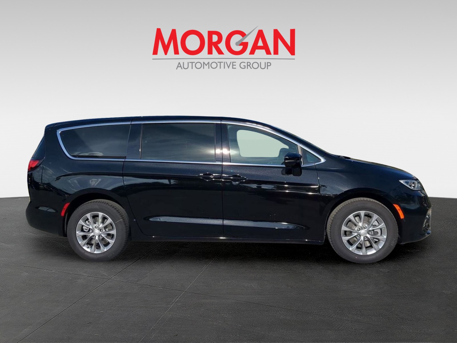 New 2026 Black Chrysler Limited image 4