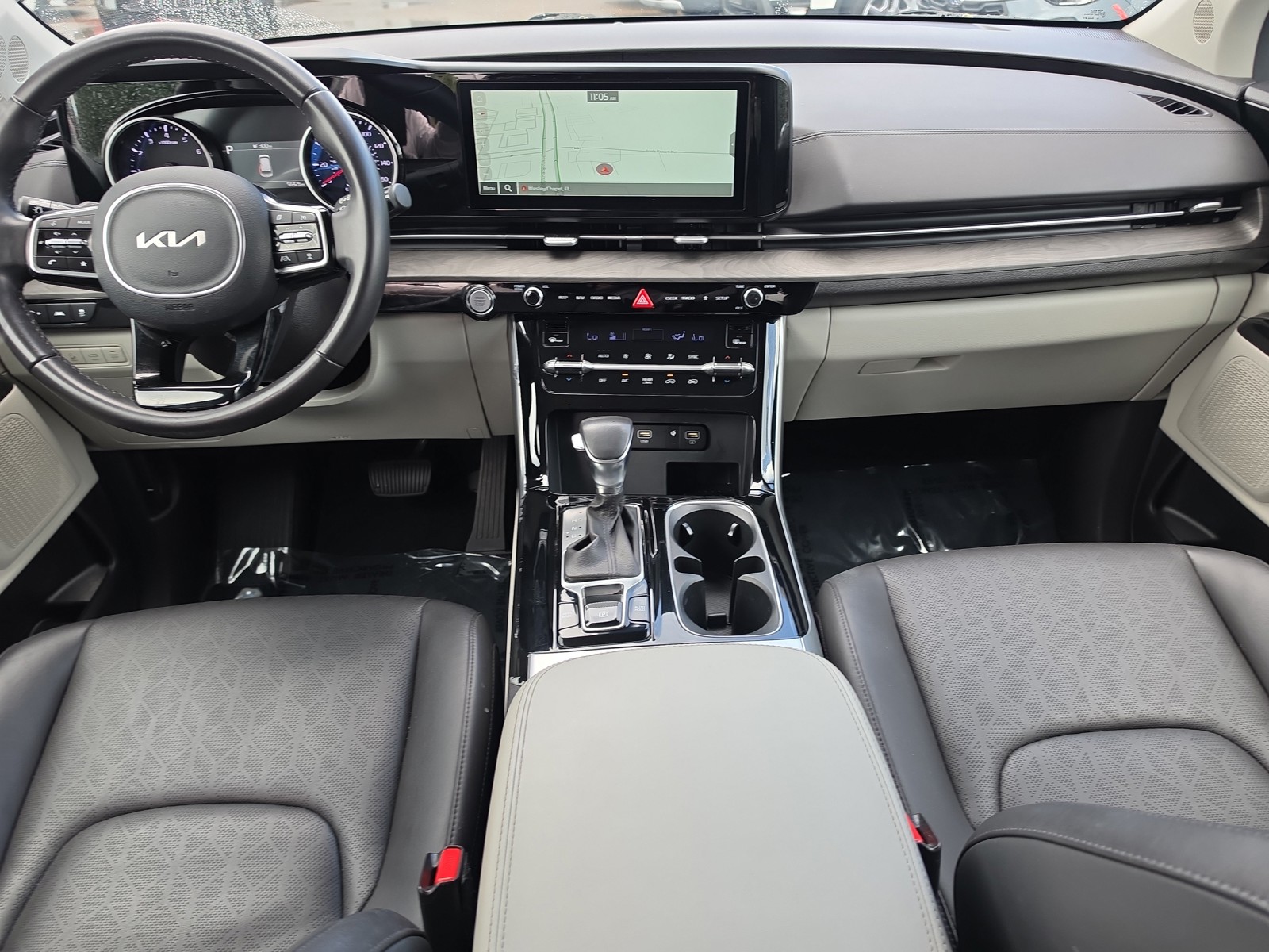 Certified Used 2024 Aurora Black Pearl Kia EX image 12