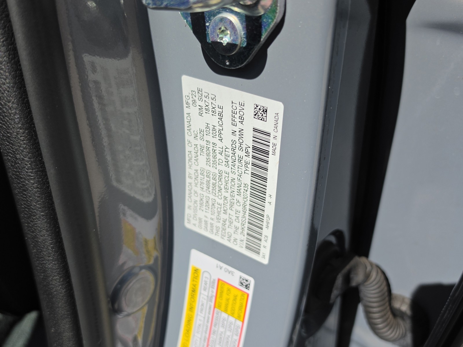 Used 2024 sparkle silver metallic Honda EX image 32