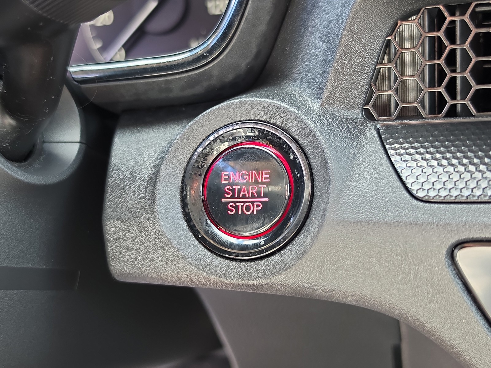 Used 2024 sparkle silver metallic Honda EX image 26