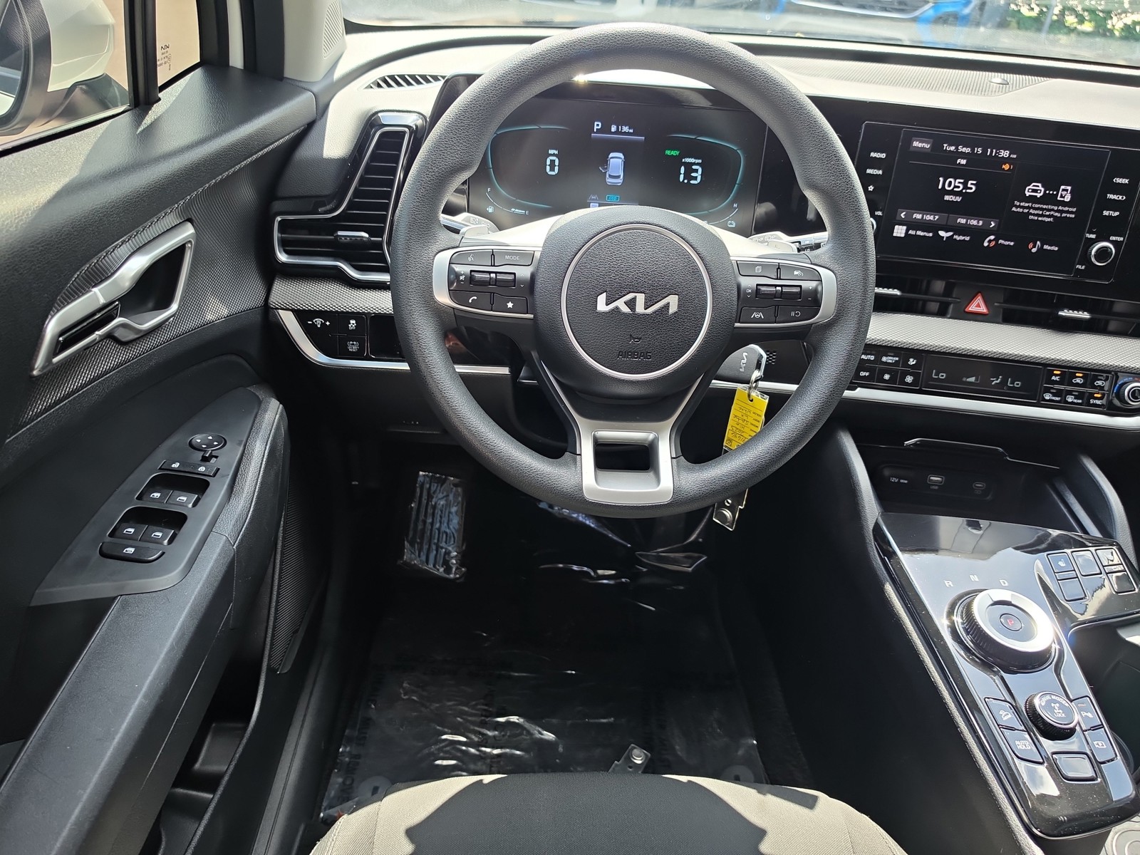 Certified Used 2023 Snow White Pearl Kia LX image 12
