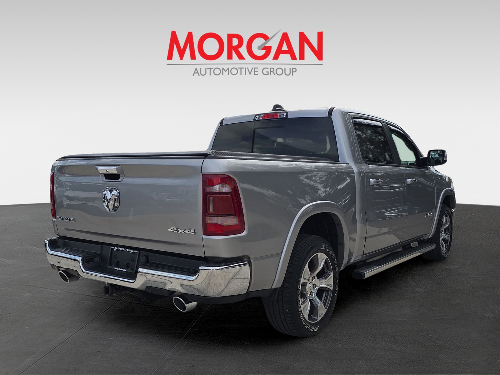 Used 2022 Billet Silver Metallic Clearcoat Ram Laramie image 7