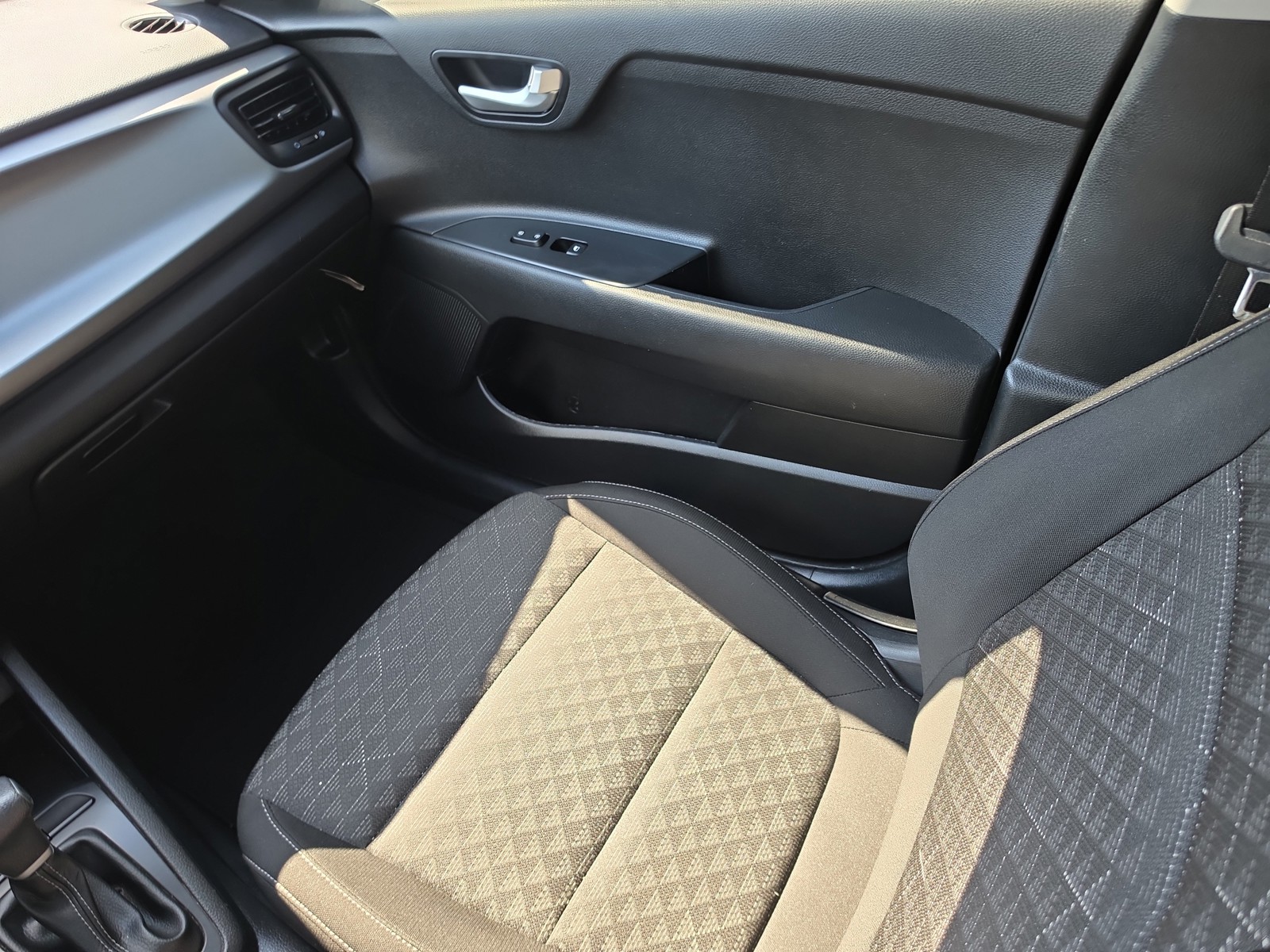 Certified Used 2023 Clear White Kia S image 14