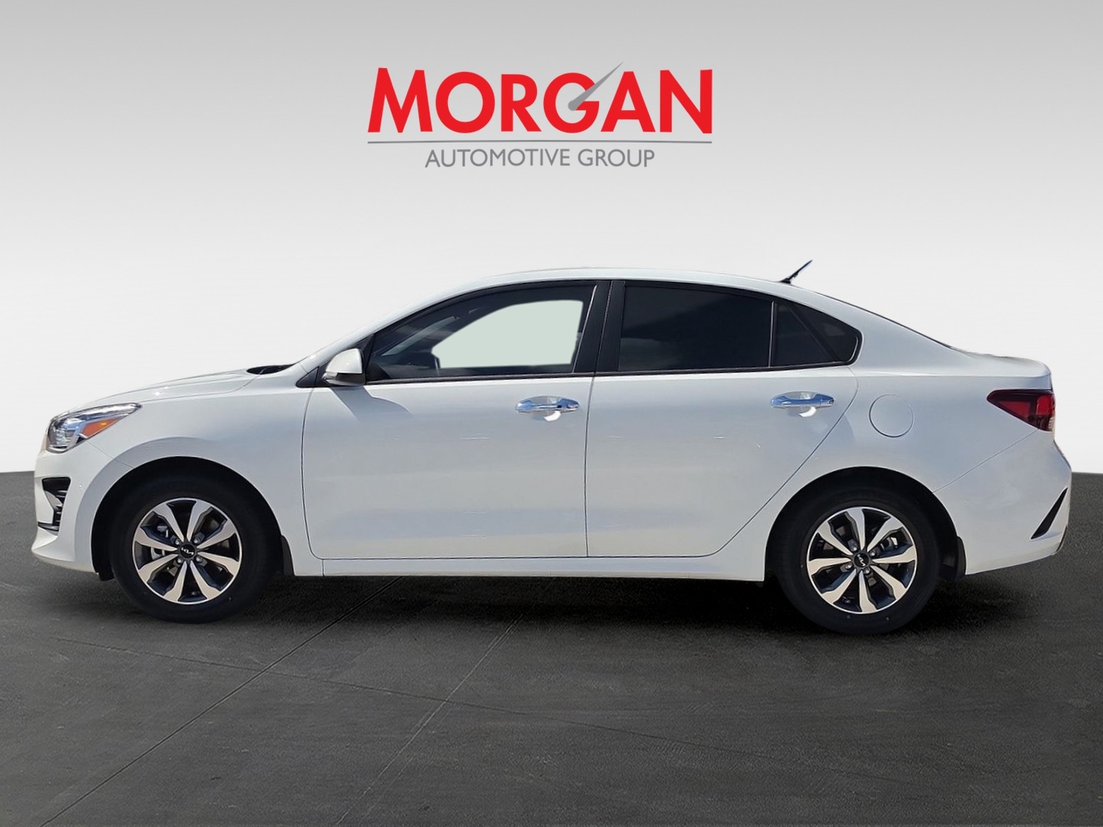 Certified Used 2023 Clear White Kia S image 4