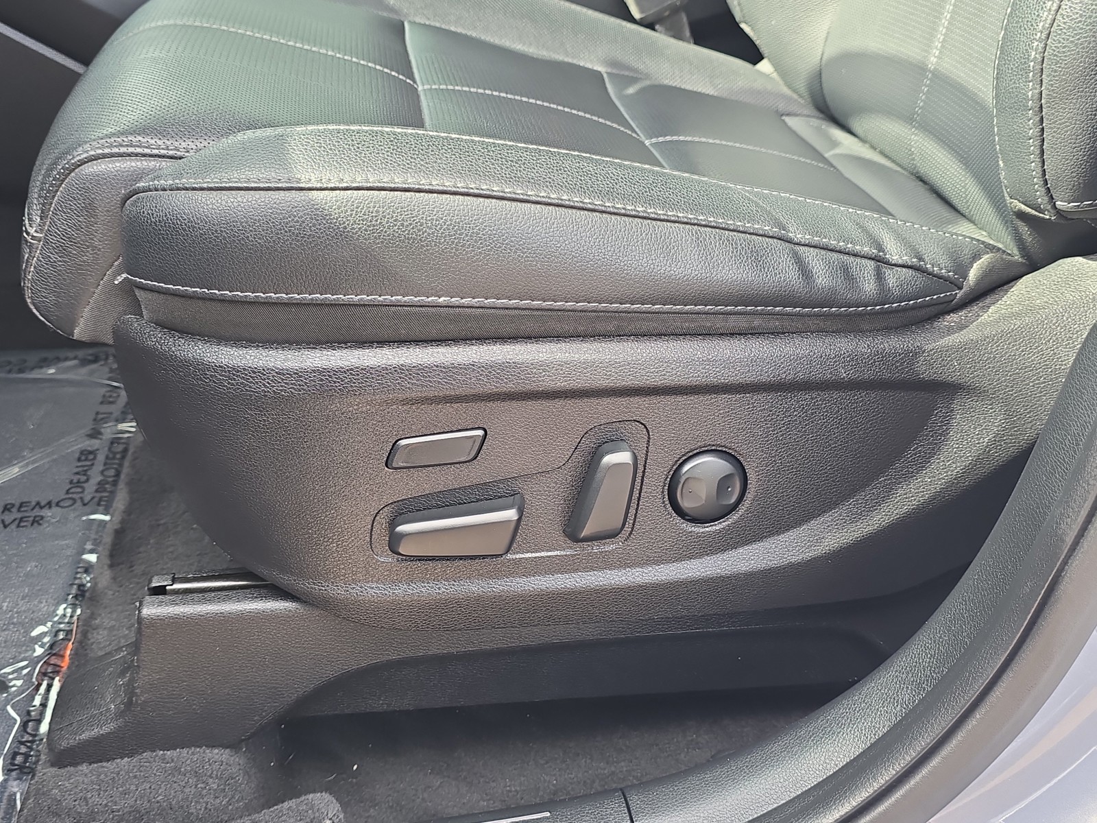 Certified Used 2022 Everlasting Silver Kia SX image 21