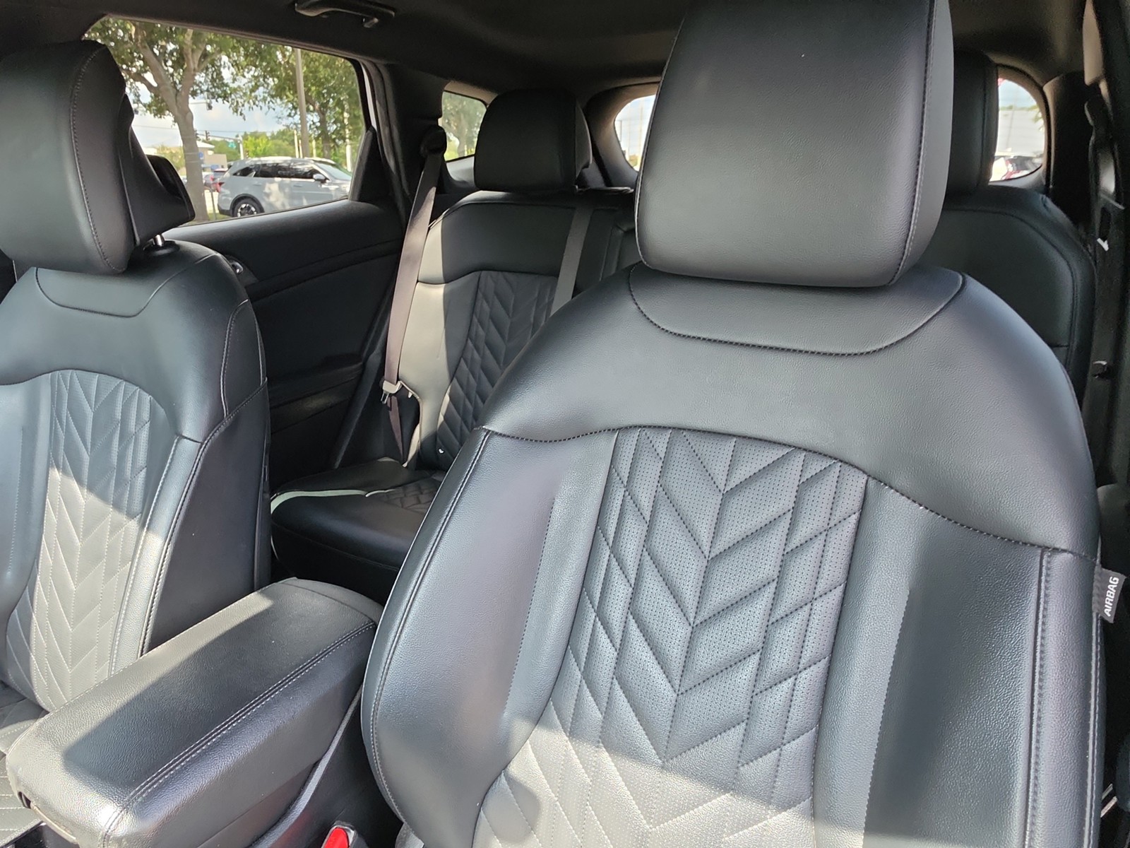 Certified Used 2023 Glacial White Pearl Kia X-Line image 21