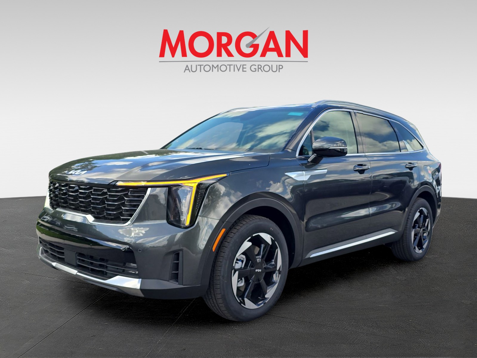 New 2026 Interstellar Gray Kia EX image 4