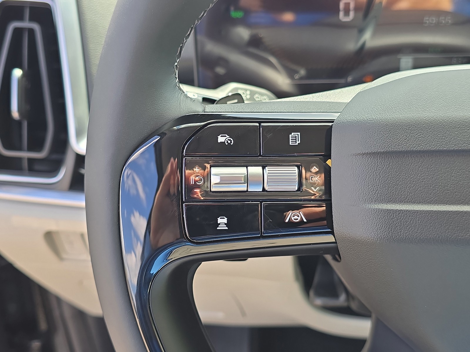 New 2026 Interstellar Gray Kia EX image 32