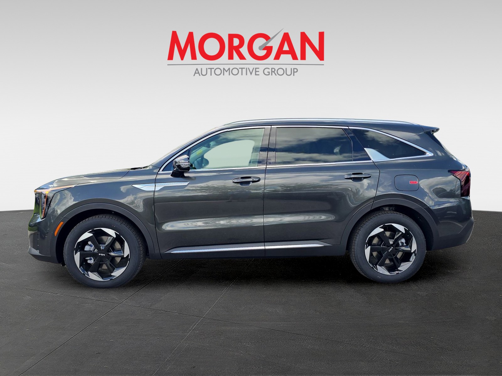 New 2026 Interstellar Gray Kia EX image 5