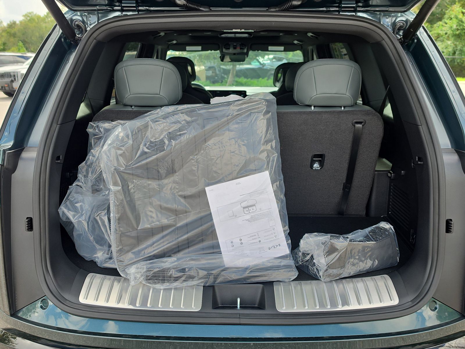 New 2027 Black Jade Green Kia X-Line SX image 9