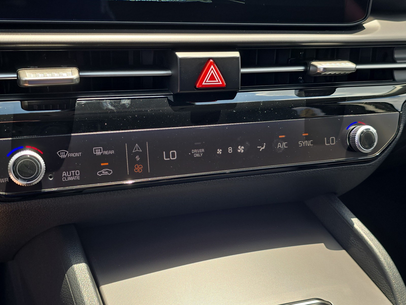 New 2027 Wolf Gray Kia EX image 25