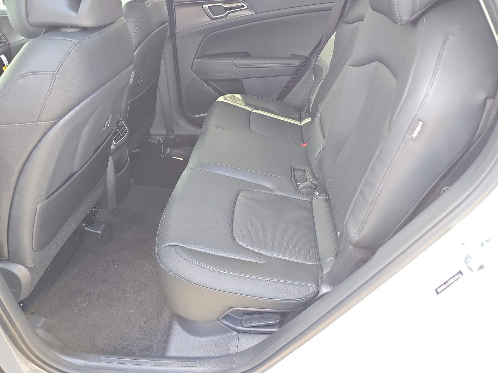 New 2027 Wolf Gray Kia EX image 16