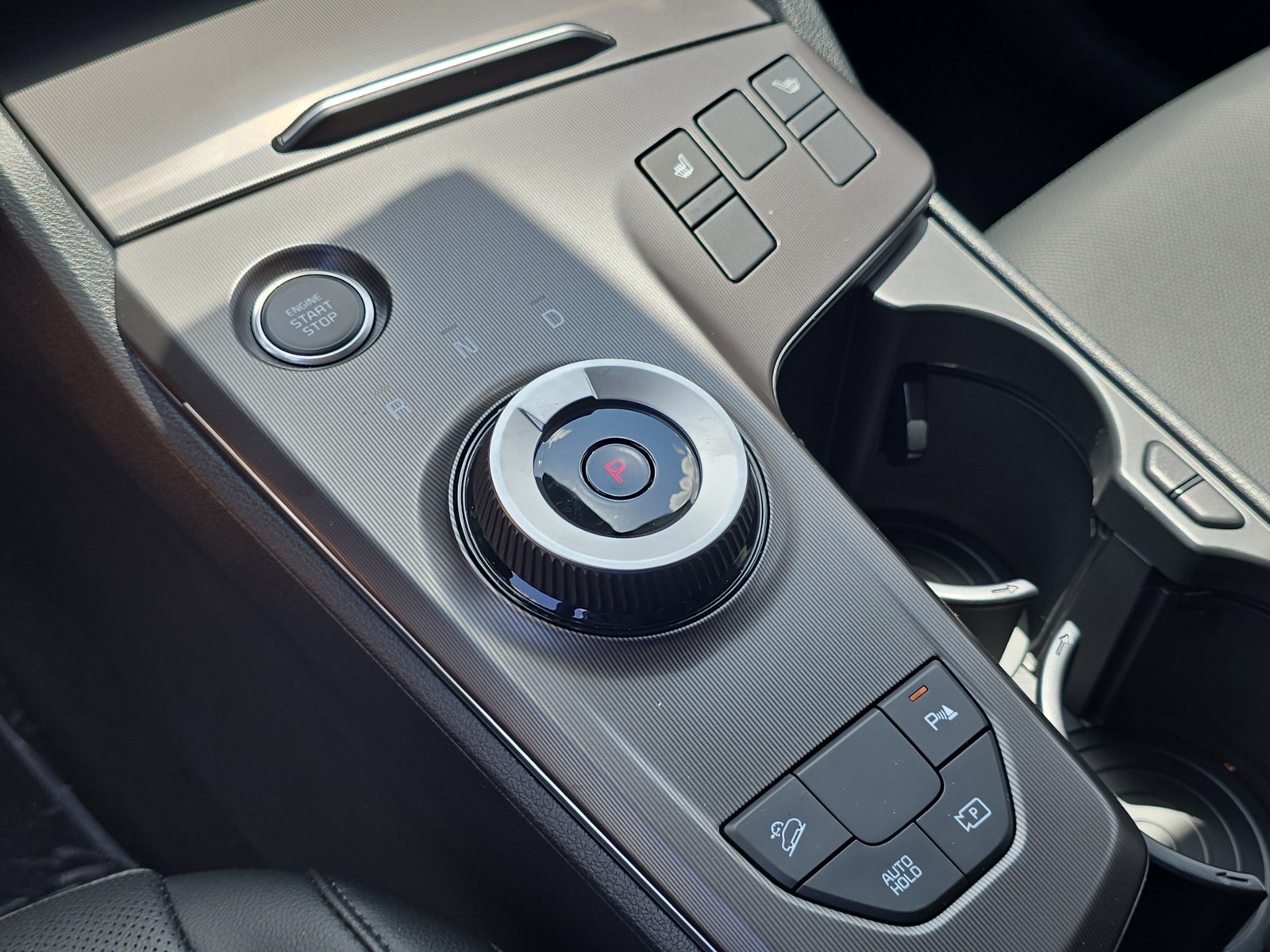 New 2027 Wolf Gray Kia EX image 26
