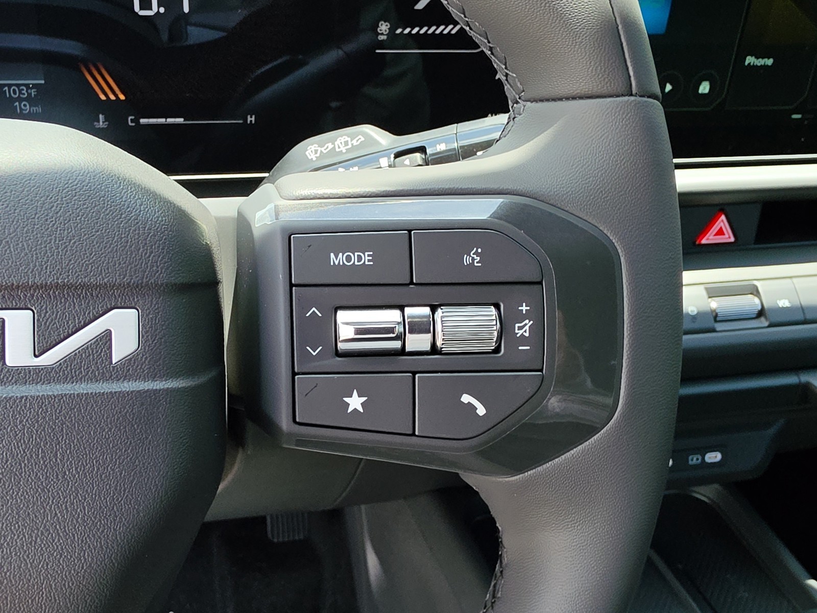 New 2027 Iceberg Green Kia X-Line S image 31