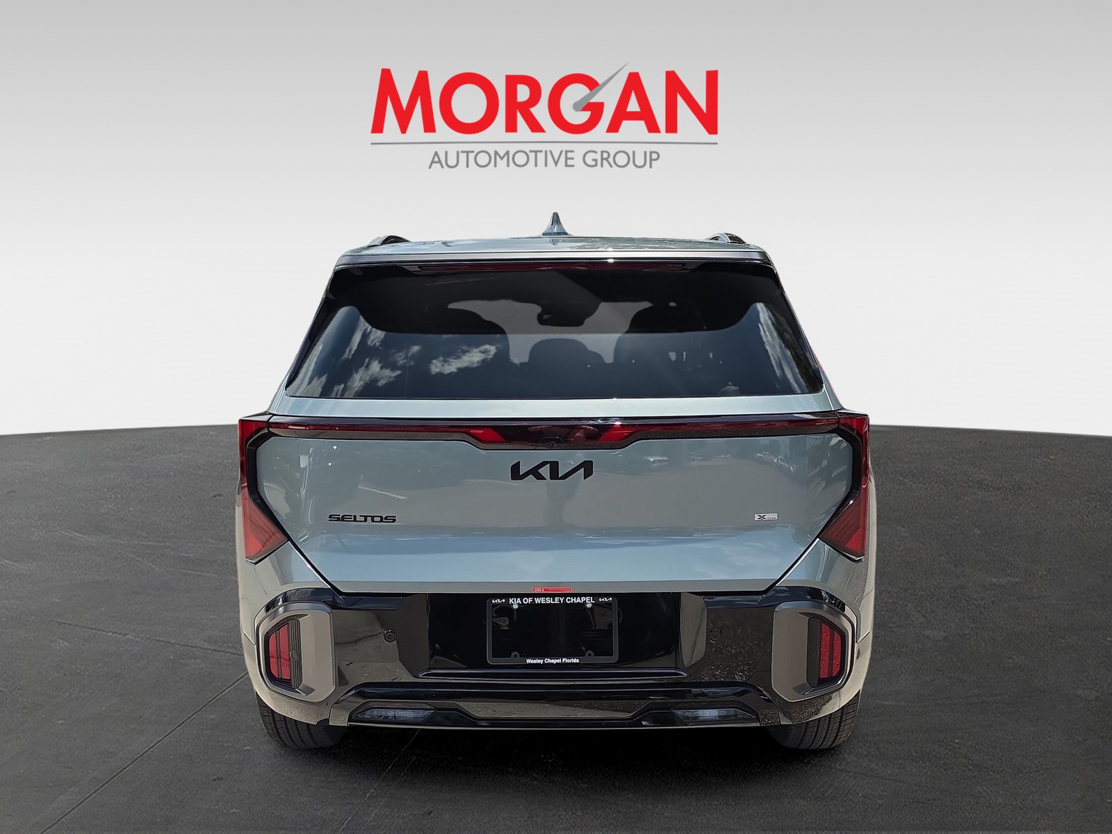 New 2027 Iceberg Green Kia X-Line S image 6