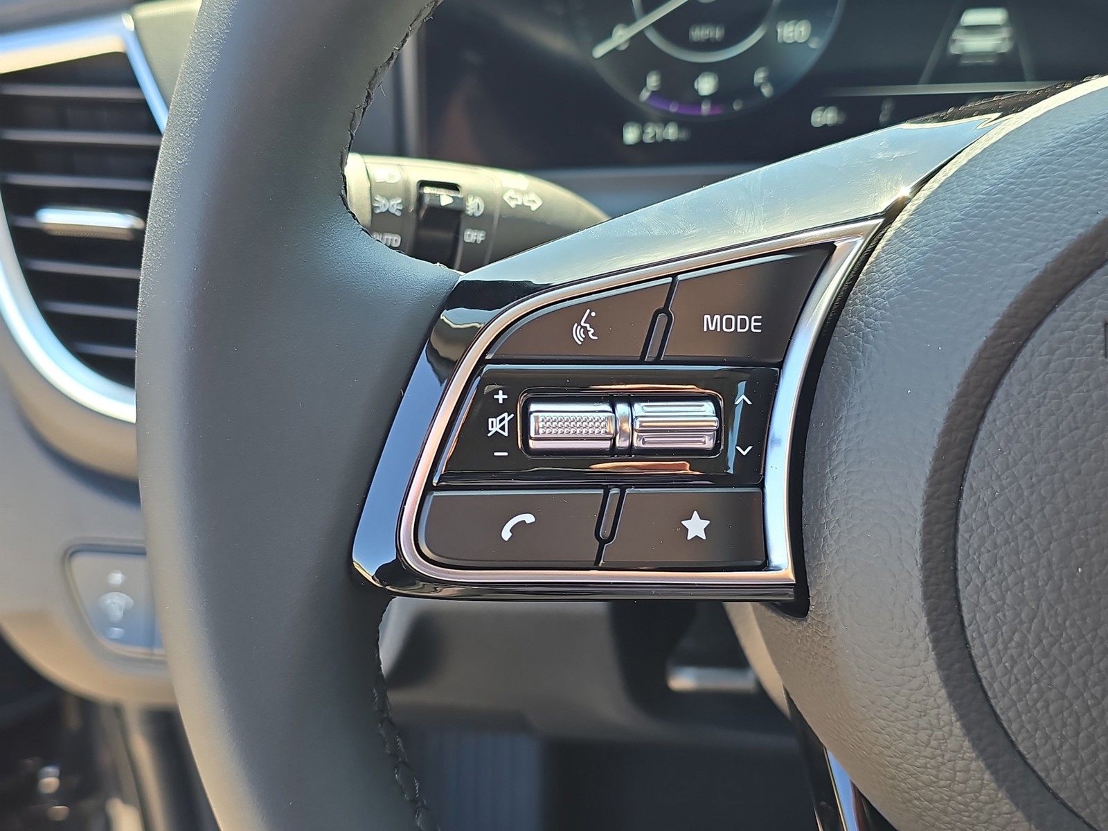 New 2026 Gravity Gray Kia EX image 31
