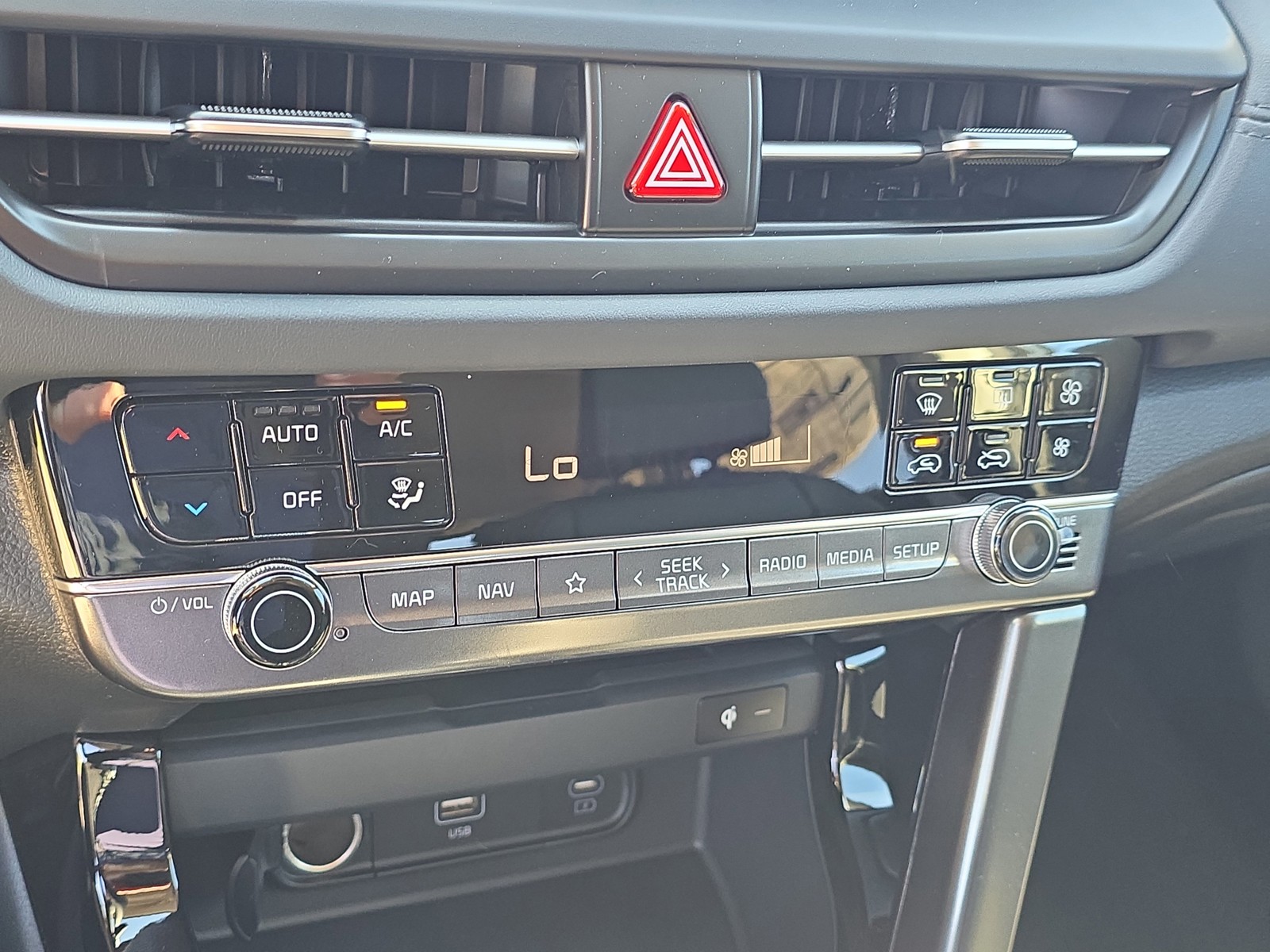 New 2026 Gravity Gray Kia EX image 26