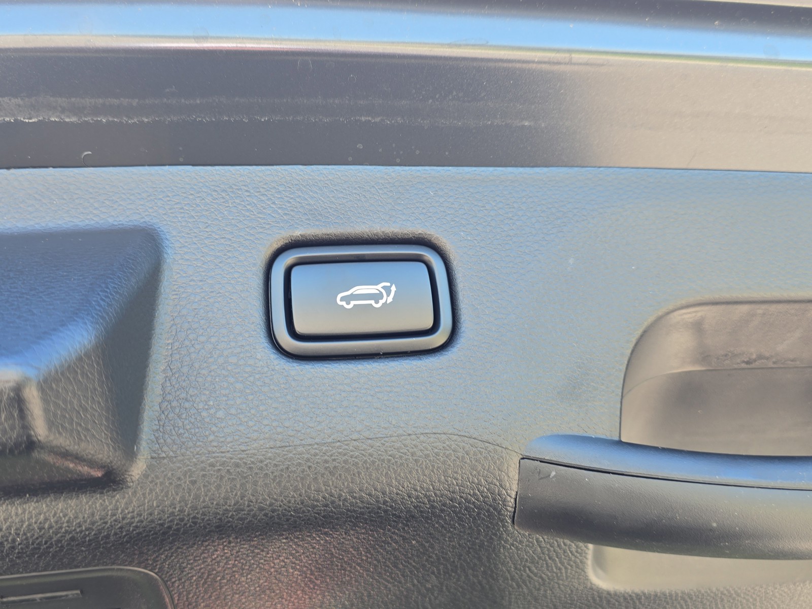 New 2026 Gravity Gray Kia EX image 11