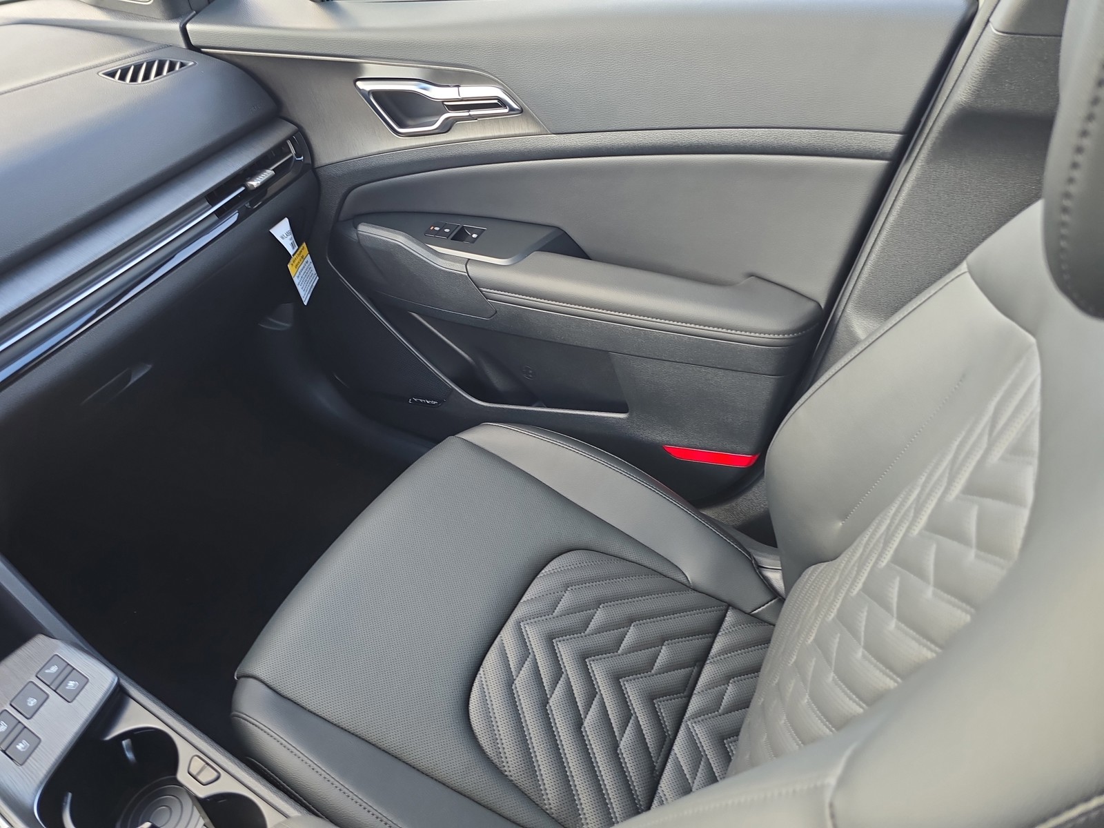New 2026 Wolf Gray/Black Roof Kia X-Pro Prestige image 18