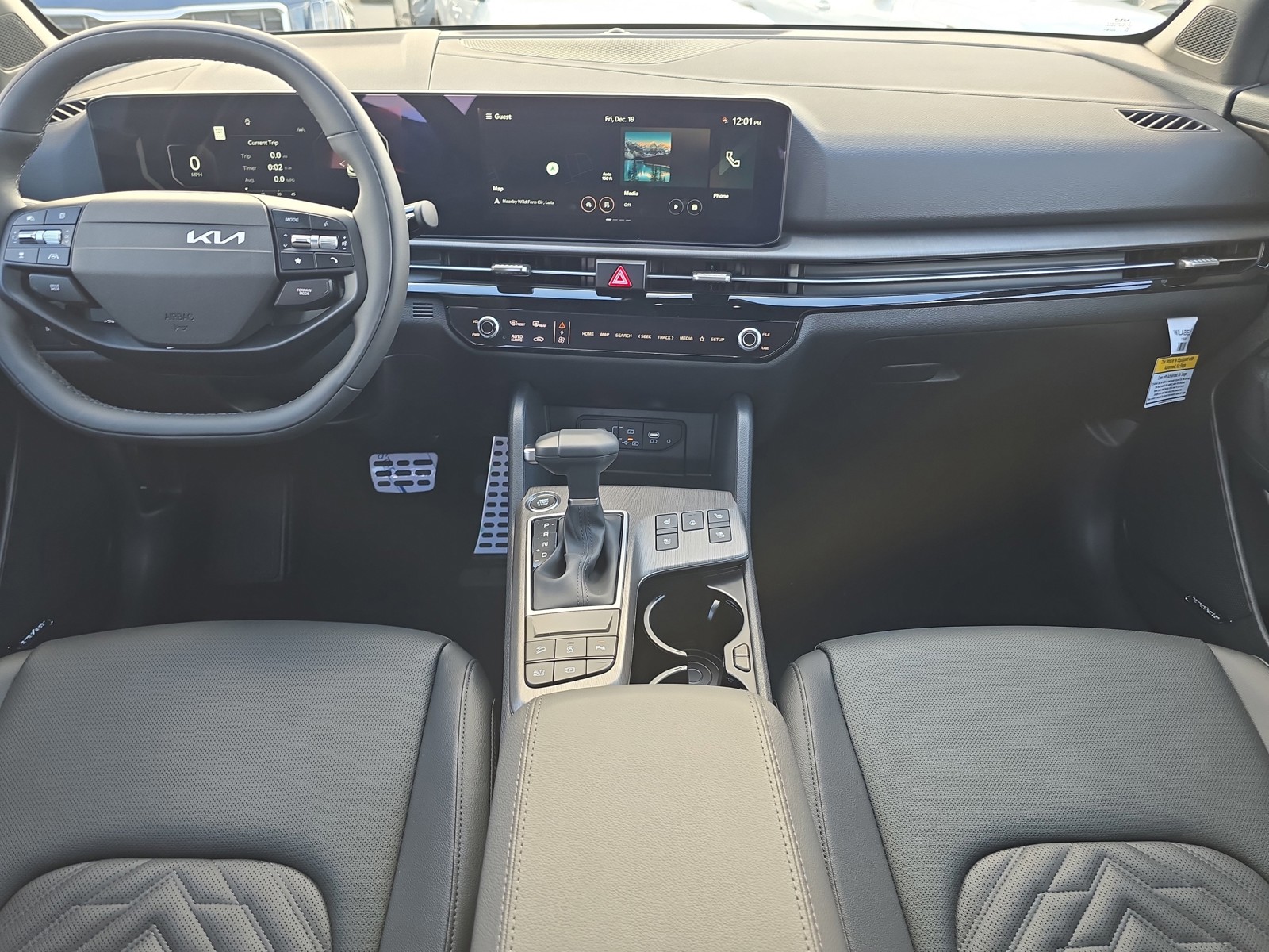New 2026 Wolf Gray/Black Roof Kia X-Pro Prestige image 17