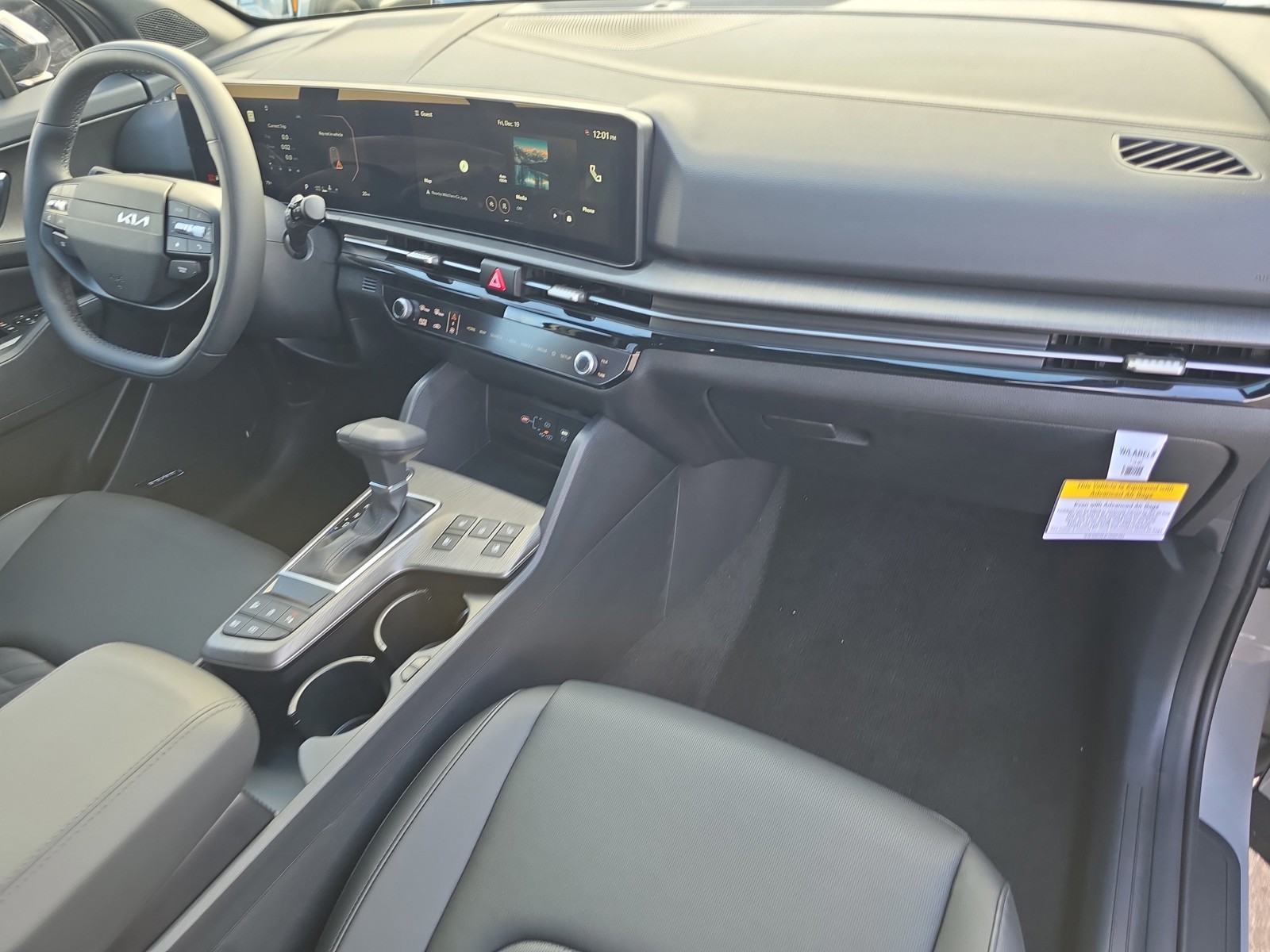 New 2026 Wolf Gray/Black Roof Kia X-Pro Prestige image 14