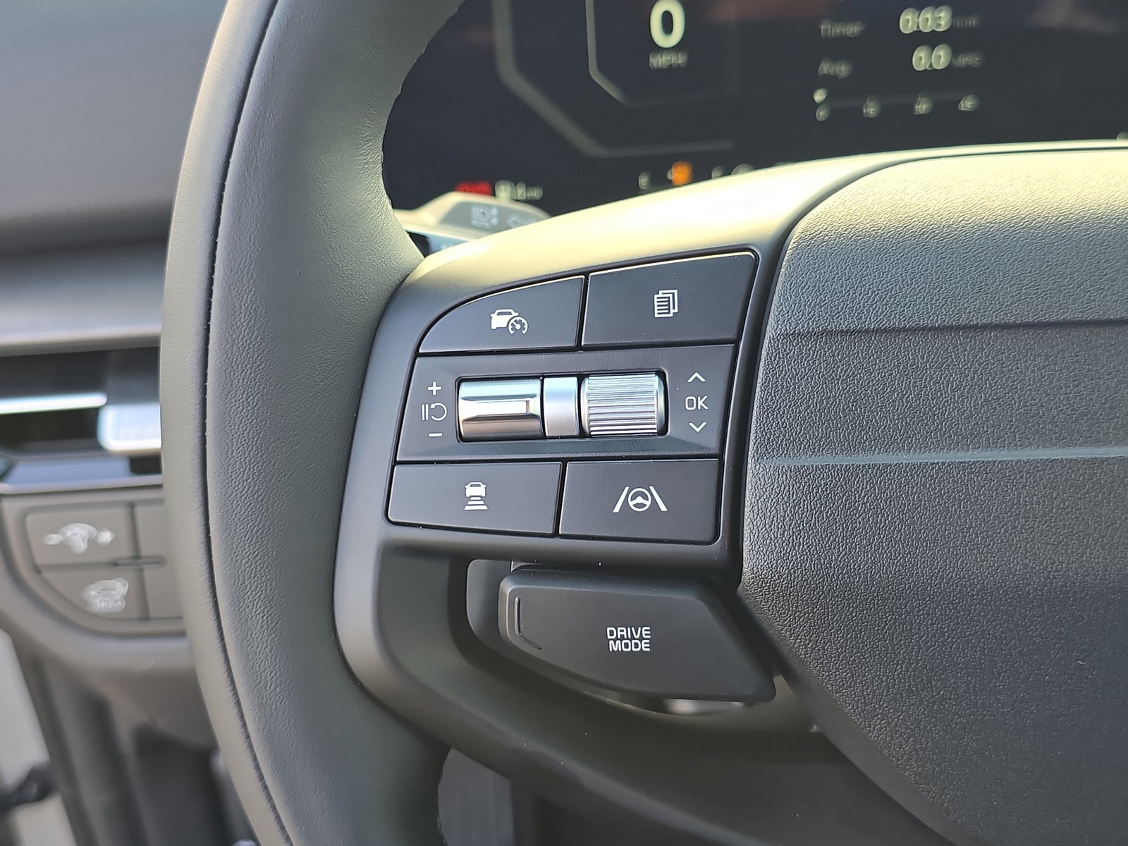 New 2026 Wolf Gray/Black Roof Kia X-Pro Prestige image 35