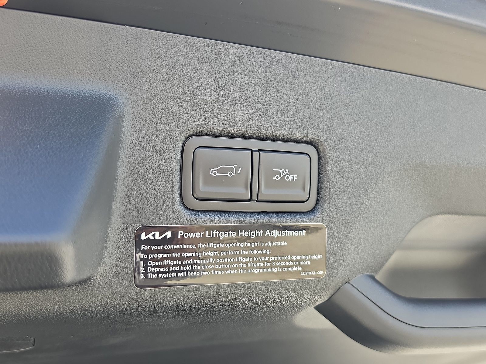 New 2027 Ebony Black Kia SX-Prestige image 10