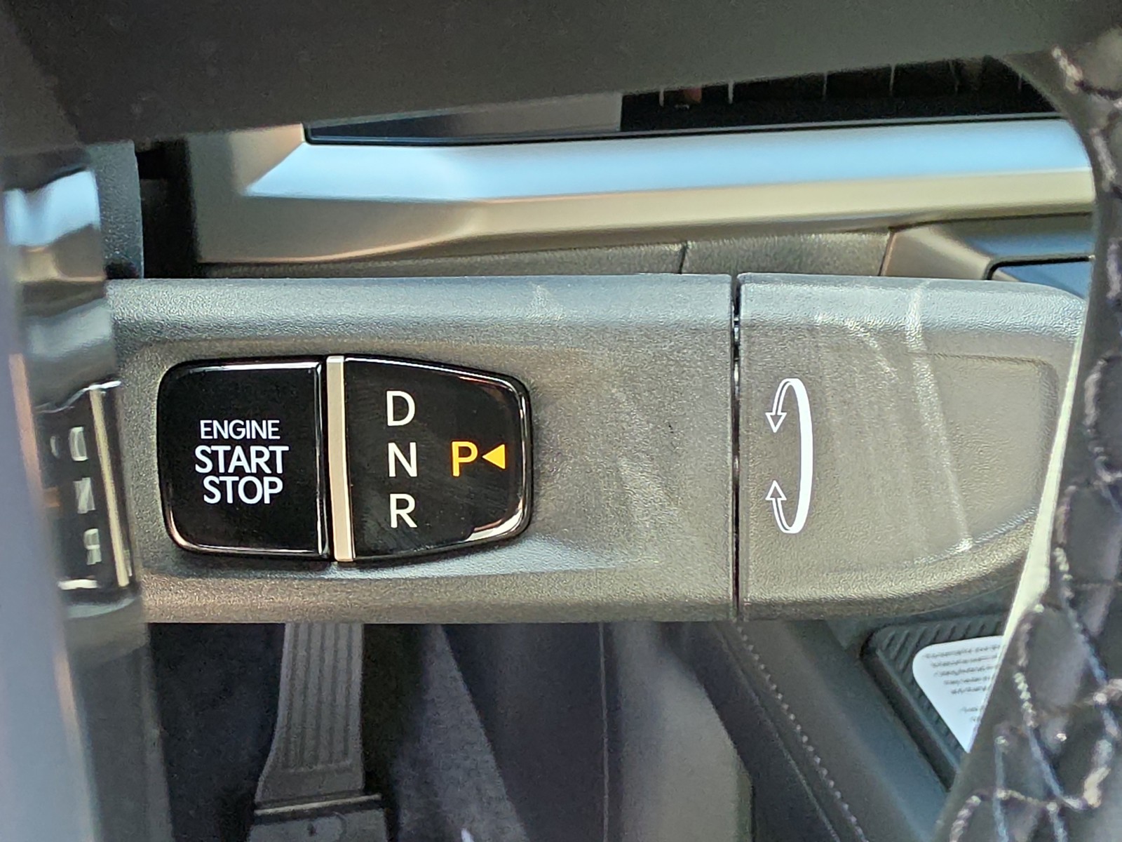 New 2027 Ivory Silver Kia S image 26