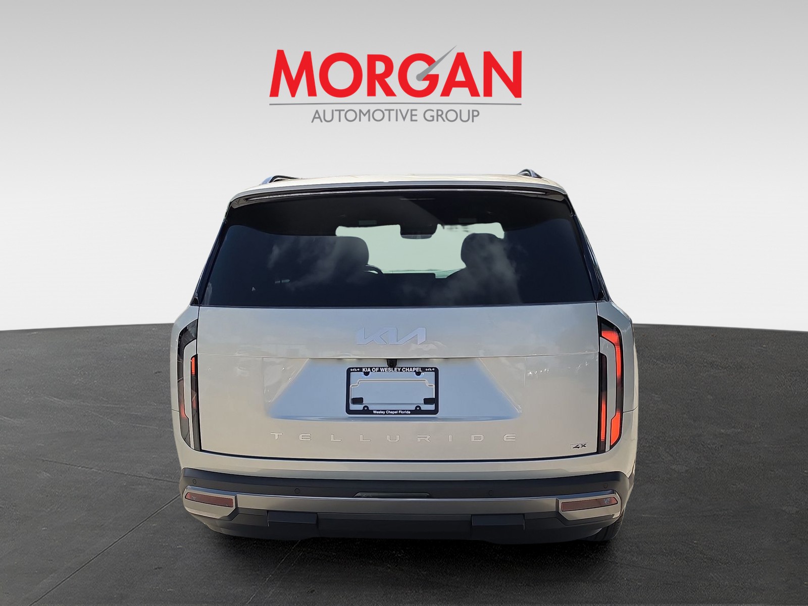 New 2027 Ivory Silver Kia S image 6