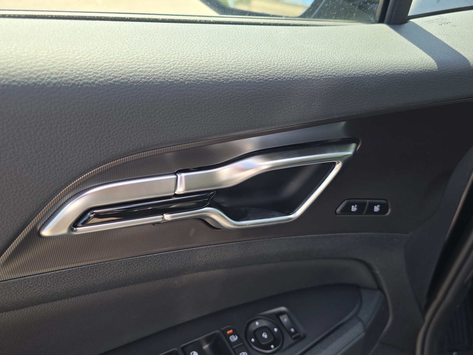 New 2026 Panthera Metal Gray Kia SX image 18