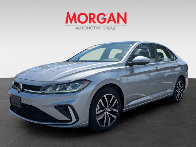 Used 2025  Volkswagen 1.5T SE image 7
